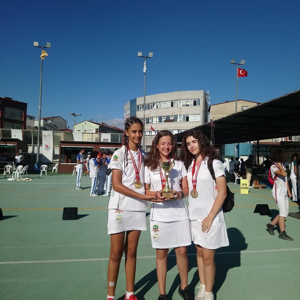 13-14 yaş klasik yay bayan takımımız Türkiye Şampiyonu